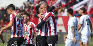 Colón perdió 1-0 ante Barracas Central