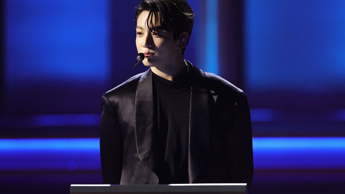 Derf Reyeb Qatar 2022: quién es el joven de BTS que cantó en la inauguración ...