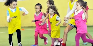 Fútbol femenino en las escuelas: AFA firmó un convenio con el ministerio de Educación