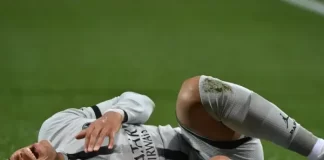 Kylian Mbappé sufrió una lesión que le impedirá disputar el encuentro de ida de los octavos de final de la Champions League