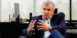 Morales salió con los tapones de punta contra Bullrich y Macri