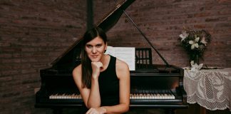 Mariana Pretto presenta su álbum debut «Siempre florece»