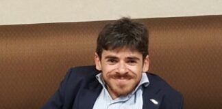 Franco Rinaldi: Renunció a su candidatura como legislador