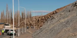 Neuquén: se desmoronó un cerro y hay cuatro personas heridas