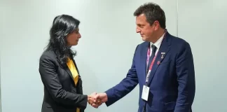 FMI: Massa viaja a sellar el acuerdo y espera la ayuda de Gopinath