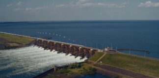 Yacyretá abrió compuertas y el caudal hará crecer el río Paraná