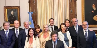 El Gabinete enfrenta tensiones: Javier Milei solicitó la renuncia de Guillermo Ferraro