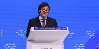Javier Milei en Davos: Sillas vacías y tibios aplausos durante su discurso