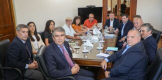 El gobierno ratificó su postura frente a la paritaria: aumentos de acuerdo a los ingresos
